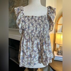 Elan Smocked Tank in Neutral Paisley Print. size Medium